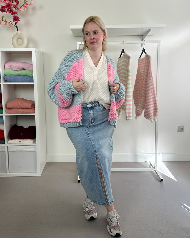 Chunky Cardigan Blue Pink