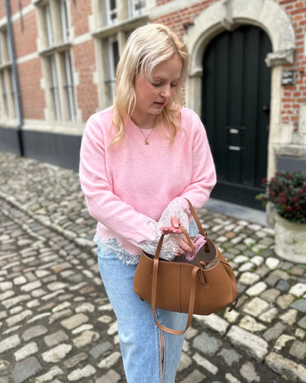 Basic Pink Knit Lace Detail