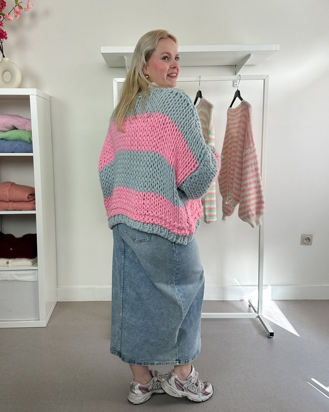 Chunky Cardigan Blue Pink