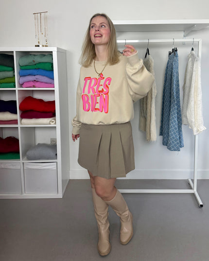 Très Bien Sweater Beige