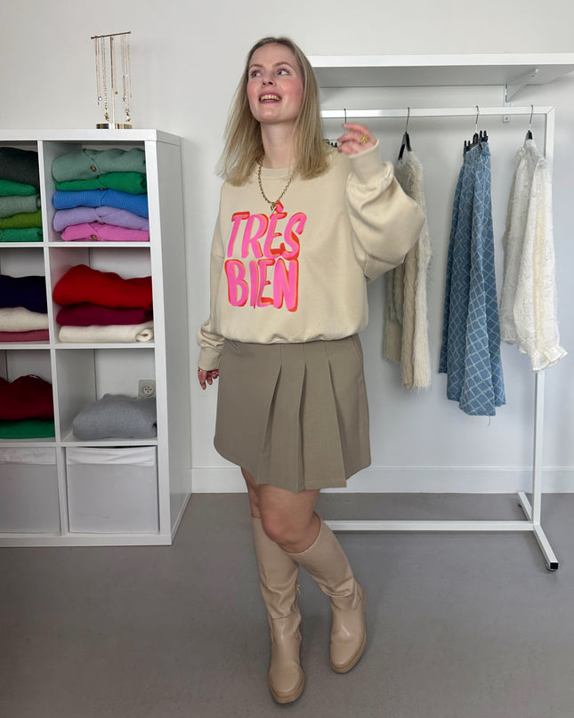 Très Bien Sweater Beige