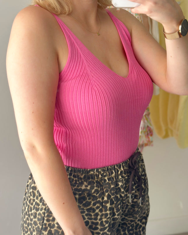 Basic Strappy Top Fuchsia