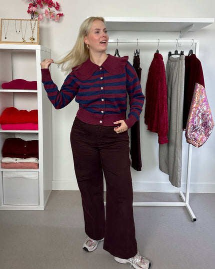 Burgundy Navy Collar Cardigan