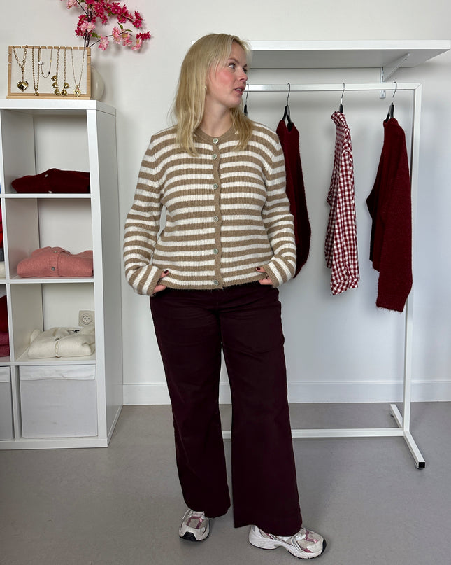 Round Neck Cardigan Camel White