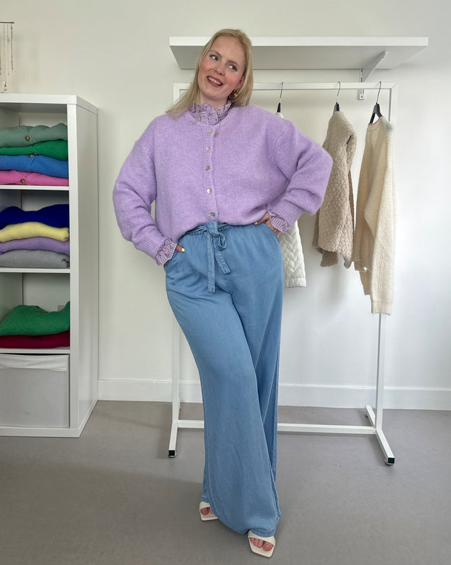 Round Neck Cardigan Lilac