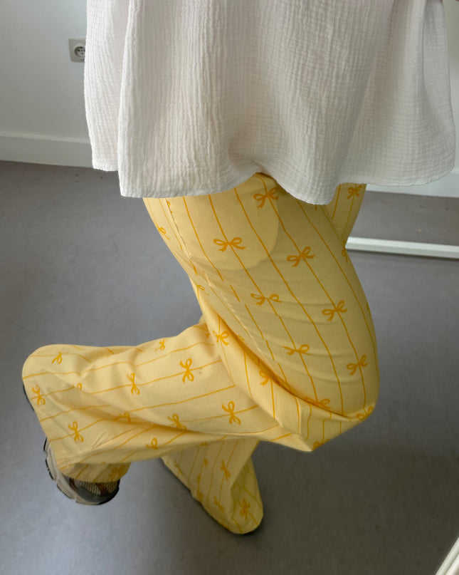 Yellow Bow Stripe Pants