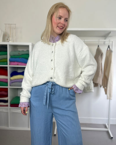 Round Neck Cardigan White