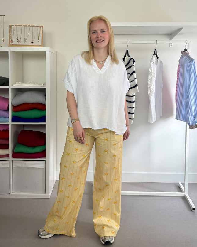 Yellow Bow Stripe Pants