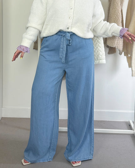 Light Wash Annecy Tencel Jeans