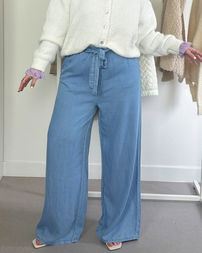 Light Wash Annecy Tencel Jeans
