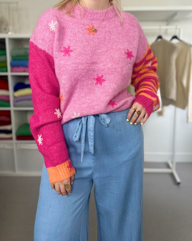 Trui Pink Striped Flowery Sleeves