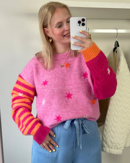 Trui Pink Striped Flowery Sleeves