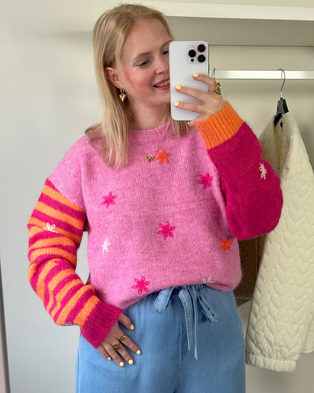 Trui Pink Striped Flowery Sleeves