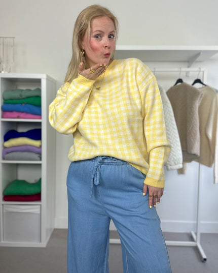 Yellow Checked Molly Pull