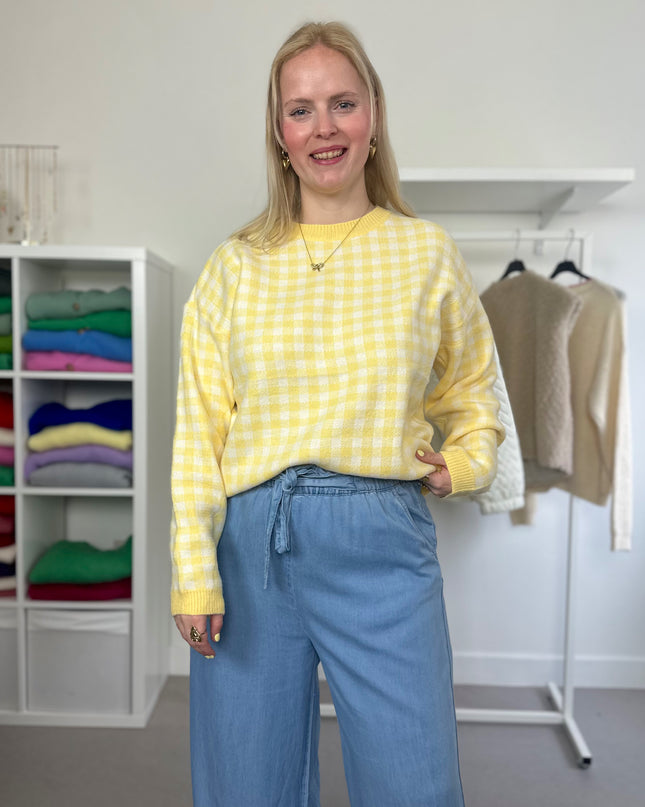 Yellow Checked Molly Pull