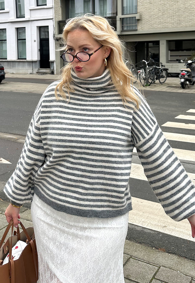 Coltrui Striped Grey White