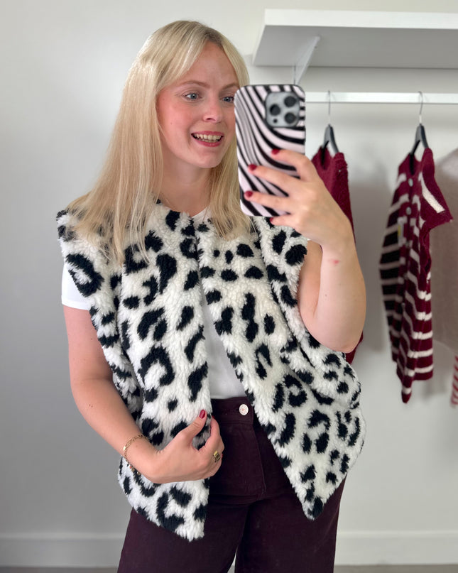 Teddy Black White Sleeveless Vest