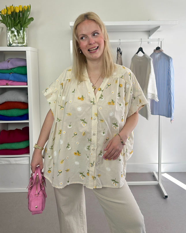 Oversized Mini Flowers Blouse