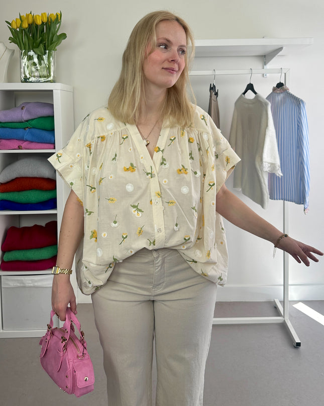 Oversized Mini Flowers Blouse