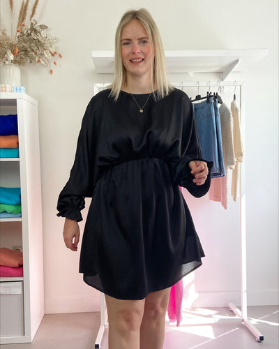 Frida Dress Black