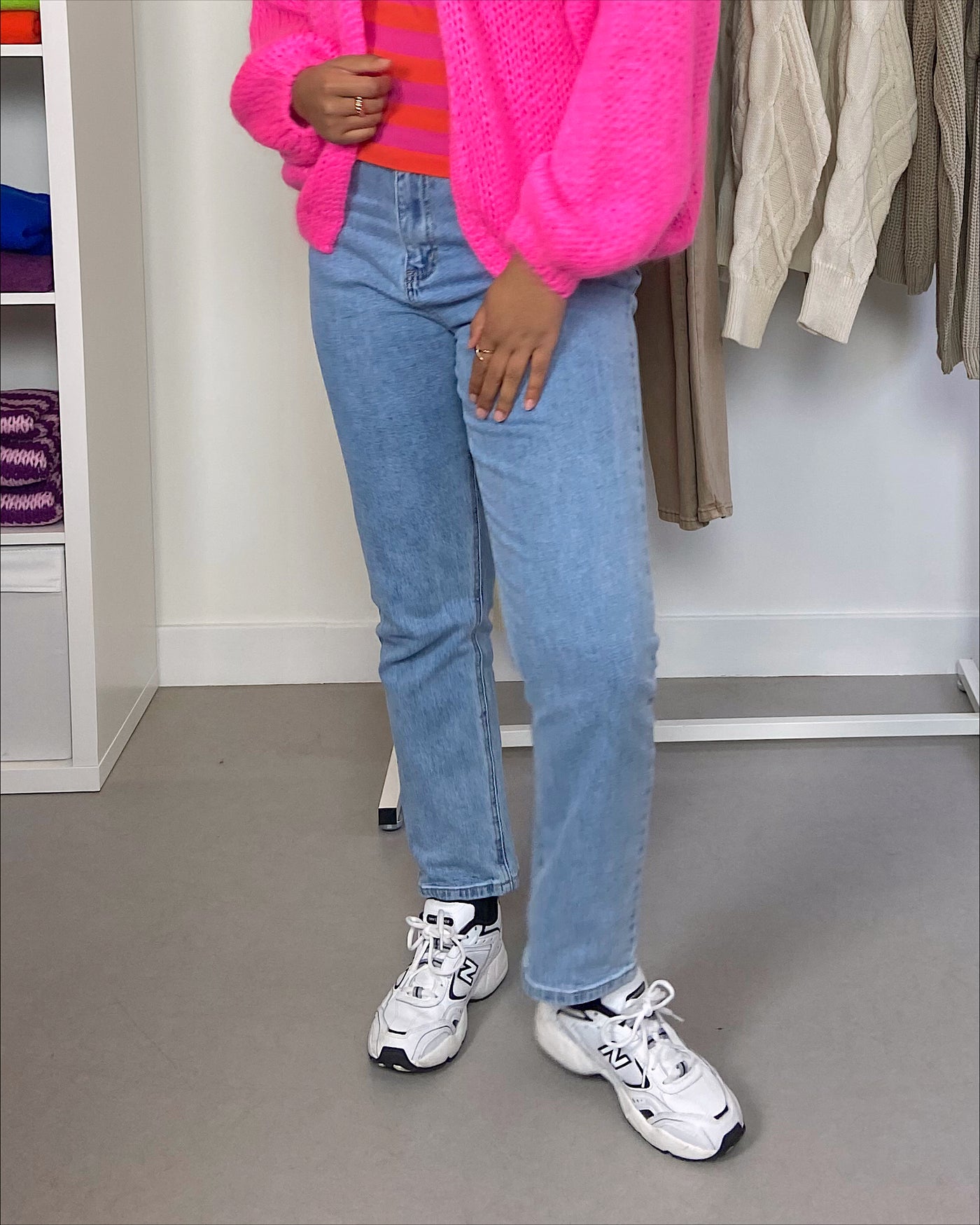 Curvy Straight Jeans Light Wash