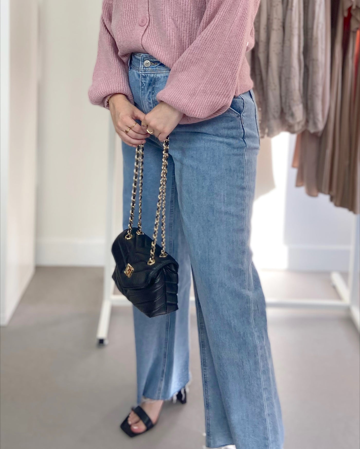 Ankle Wide Jeans