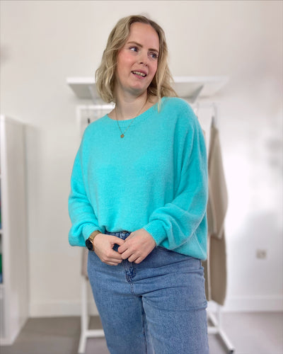 Turquoise Round Knit